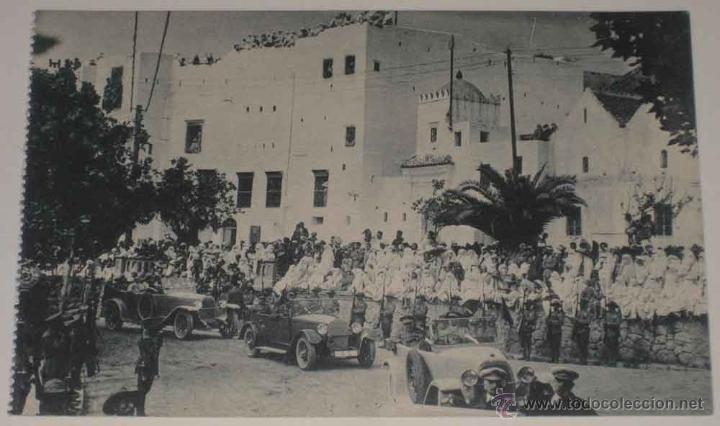 Militaria: ANTIGUA POSTAL DE EL VIAJE DE S.S. M.M. A MARRUECOS - TETUAN - SUS MAJESTADES EN LA PLAZA DE ESPA&Ntilde;A