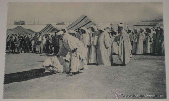 Militaria: ANTIGUA POSTAL DEL VIAJE DE S.S. M.M. A MARRUECOS - SUMISION DE LAS CABILAS ANTE LOS REYES - ED. HAU