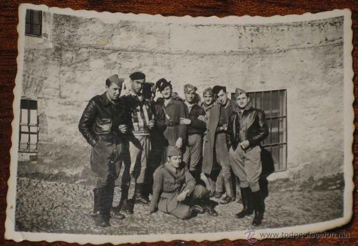 Military Antiques: ANTIGUA FOTOGRAFIA DE MILITARES ESPA&Ntilde;OLES - MIDE 7,5 X 5,5 CMS.