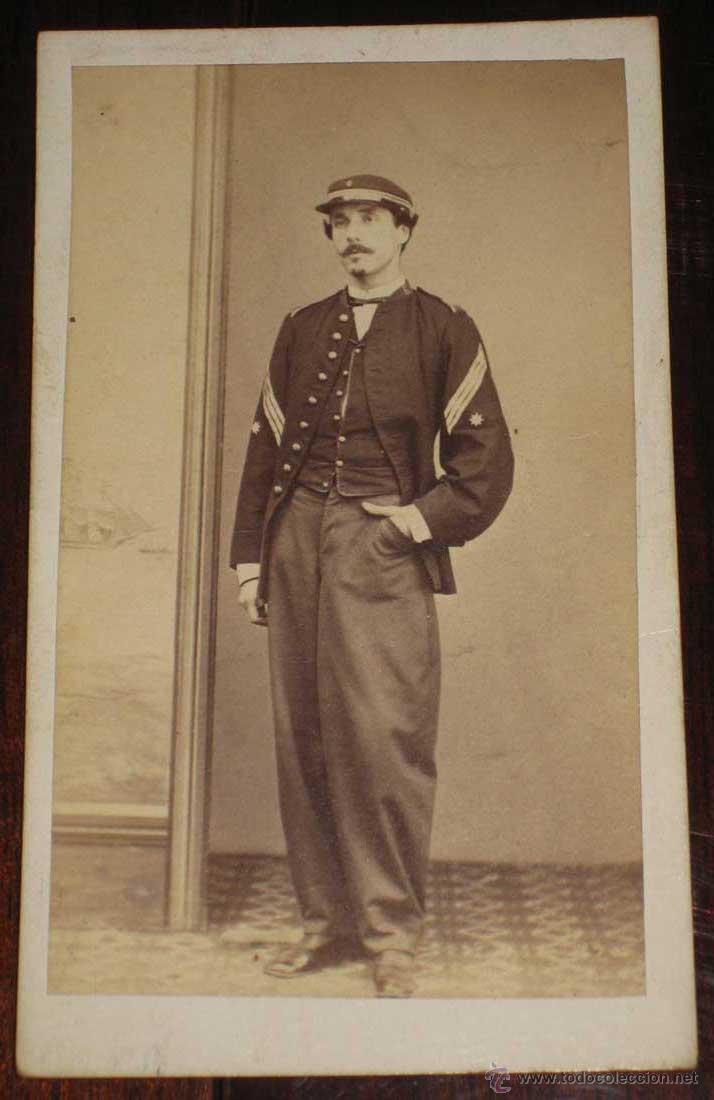 Military Antiques: ANTIGUA FOTOGRAFIA ALBUMINA DE MILITAR ESPA&Ntilde;OL - MIDE 10,5 X 6 CMS - FOTO DE JOAQUIN MASAGUER, GERON