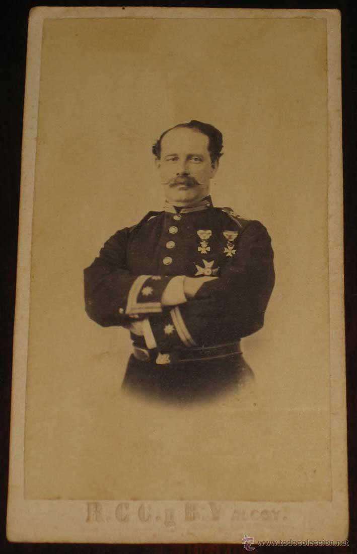 Military Antiques: ANTIGUA FOTOGRAFIA ALBUMINA DE MILITAR ESPA&Ntilde;OL - MIDE 10,5 X 6 CMS. APROX. - FOTO R.C.C. Y B.V. ALCO