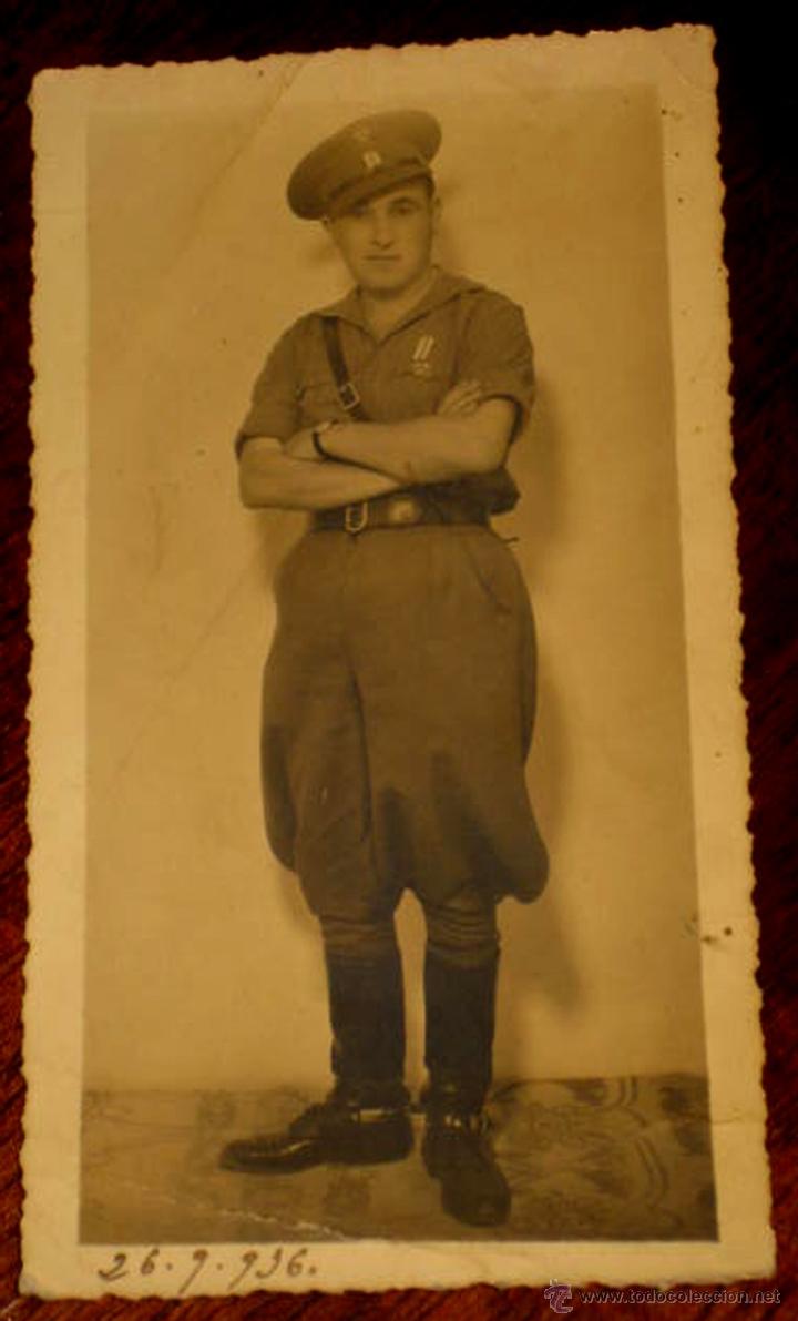 Military Antiques: ANTIGUA FOTOGRAFIA DE MILITAR ESPA&Ntilde;OL DURANTE LA GUERRA CIVIL - FOTOGRAFIA TOMADA EN 26-9-1936 EN VI