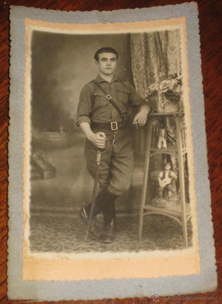 Military Antiques: ANTIGUA FOTOGRAFIA DE MILITAR ESPA&Ntilde;OL DURANTE LA GUERRA CIVIL - MIDE 14,5 X 9,5 CMS.