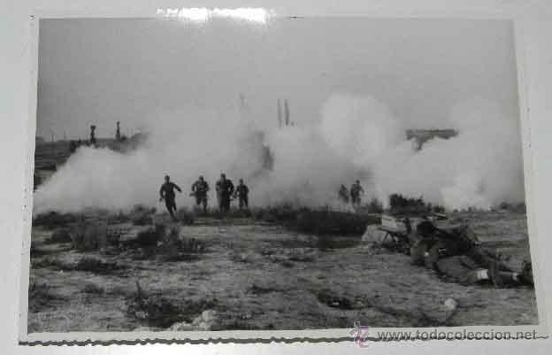 Militaria: ANTIGUA FOTOGRAFIA DE MANIOBRAS DE LA ACADEMIA DE INFANTERIA DE TOLEDO EN 1945 - FOTO RODRIGUEZ - MI