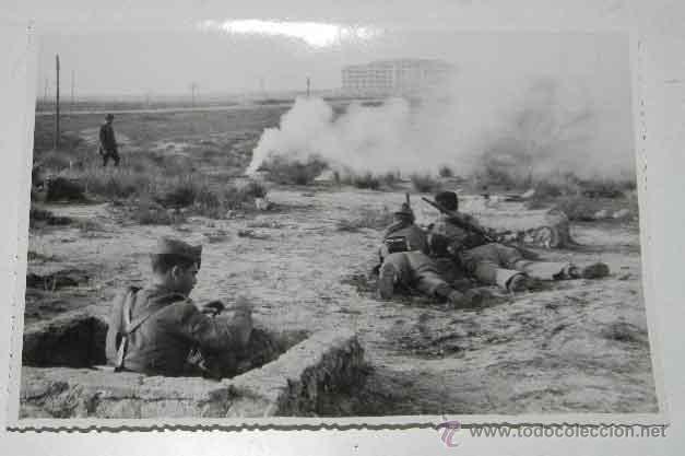 Military Antiques: ANTIGUA FOTOGRAFIA DE MANIOBRAS DE LA ACADEMIA DE INFANTERIA DE TOLEDO EN 1945 - FOTO RODRIGUEZ - MI