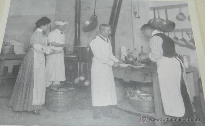 Militaria: ANTIGUA FOTOGRAFIA GUERRA DEL RIF, PERSONAL VOLUNTARIO DE LA COCINA DE LA CRUZ ROJA, EN EL HOSPITAL