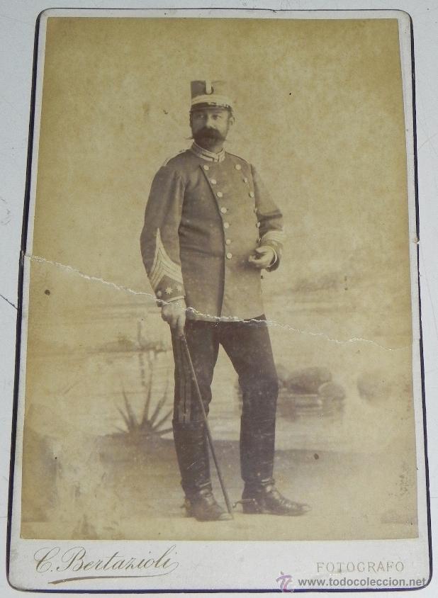 Militaria: ANTIGUA FOTOGRAFIA ALBUMINA DE CORONEL DE CABALLERIA, MEDIADOS FINALES DEL SIGLO XIX, FOTOGRAFO CARL