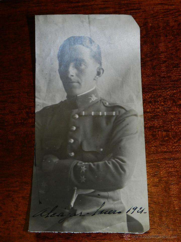 Military Antiques: ANTIGUA FOTOGRAFIA DE CAPITAN ESPA&Ntilde;OL A&Ntilde;O 1921, MIDE 14,5 X 7 CMS.