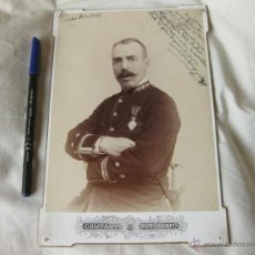 Militaria: FOTOGRAFIA DE 1895 DE UN TENIENTE DE SANIDAD MILITAR - FOTOGRAFO COMPAÑY