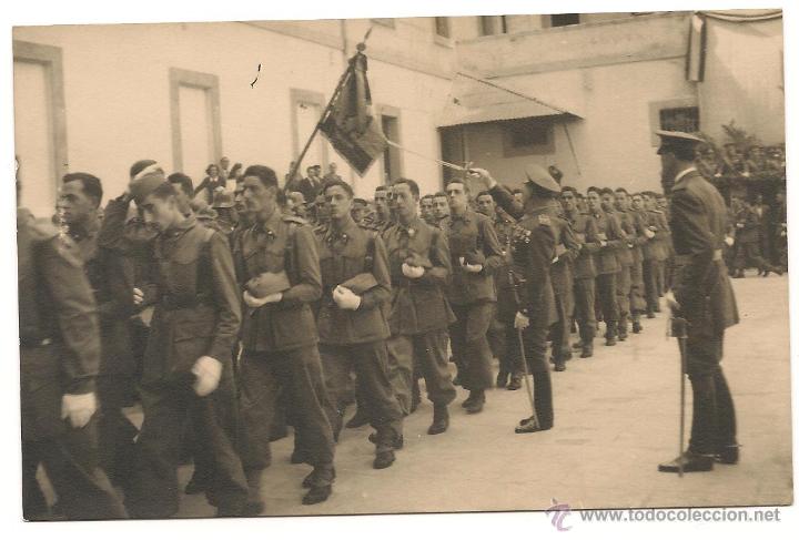 Military Antiques: SOLDADOS ESPA&Ntilde;OLES EN LOS A&Ntilde;OS 40 EN LA JURA DE BANDERA