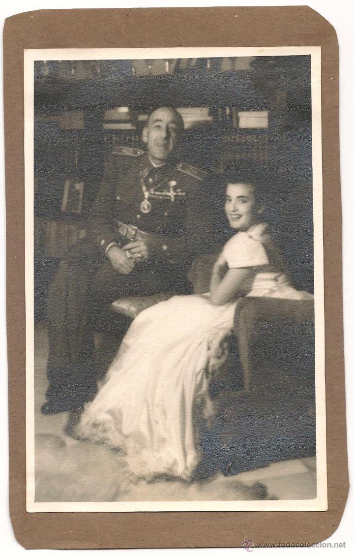 Militaria: COMANDANTE DEL EJ&Eacute;RCITO ESPA&Ntilde;OL CON VARIAS MEDALLAS. A&Ntilde;OS 40