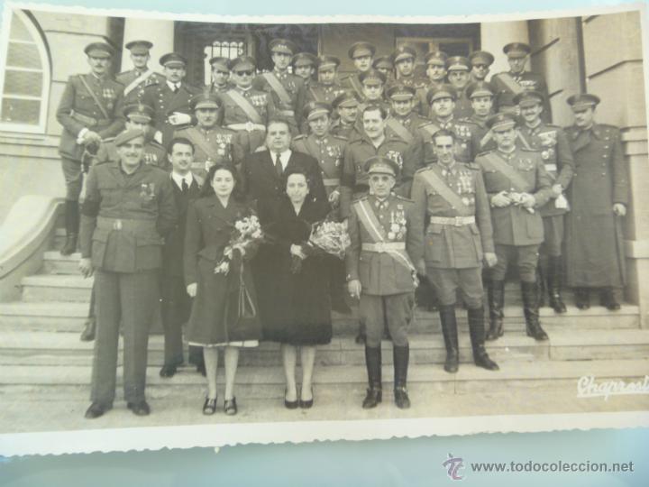 Militaria: MILITARES : DIVISION AZUL, CRUZ HIERRO, FALANGE AVANCE EN LA ESCALA , VIEJA GUARDIA, ETC . LOGRO&Ntilde;O.