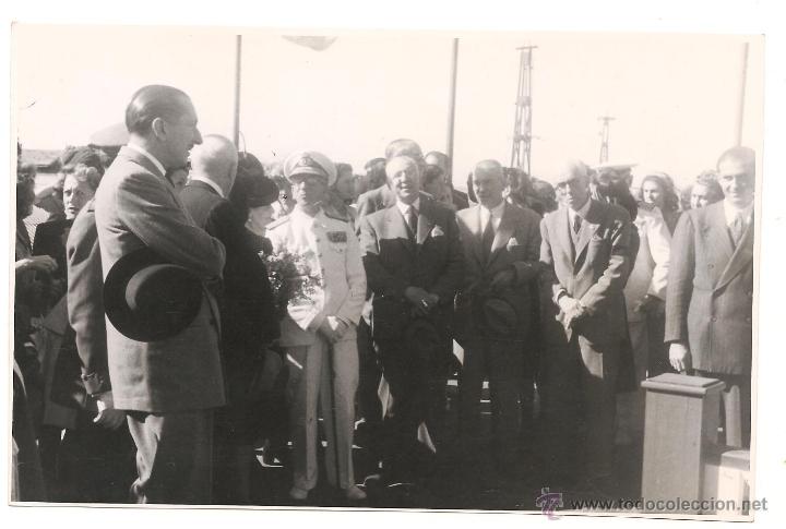 Militaria: ALTO OFICIAL DE LA MARINA ESPA&Ntilde;OLA CON AUTORIDADES EN LOS A&Ntilde;OS 40/50