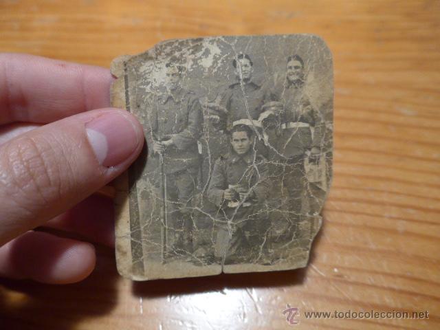 Militaria: Antigua fotografia de militares espa&ntilde;oles