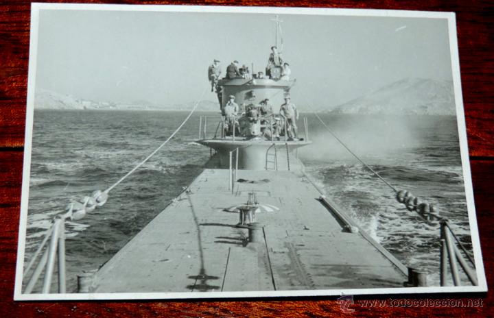 Military Antiques: FOTOGRAFIA DE SUBMARINO SALIENDO DE CARTAGENA, NOVIEMBRE DE 1949, MIDE 11,5 X 8,3 CMS.