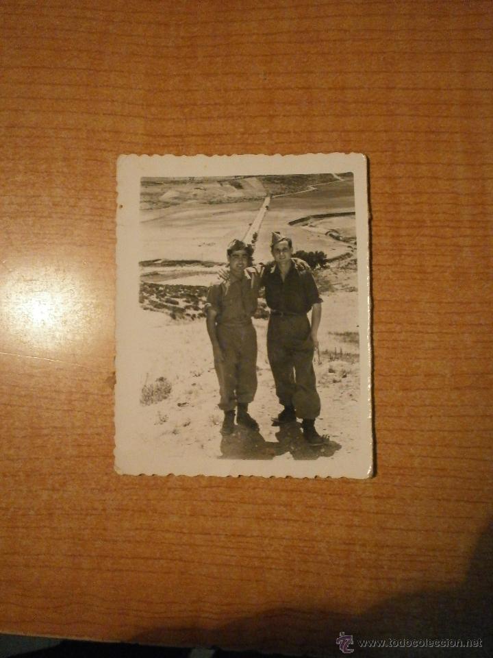 Militaria: ANTIGUA FOTO DE MILITARES