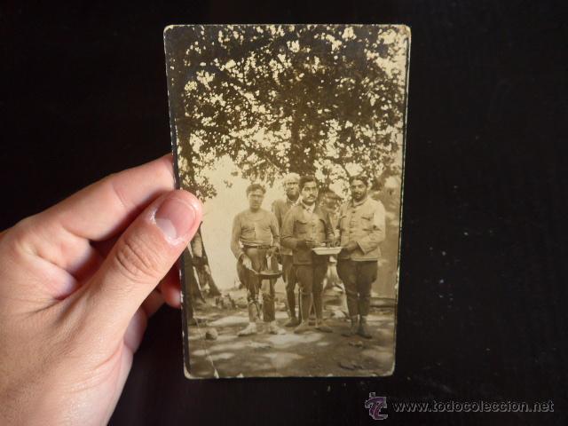 Militaria: Fotografia antigua de militares a identificar