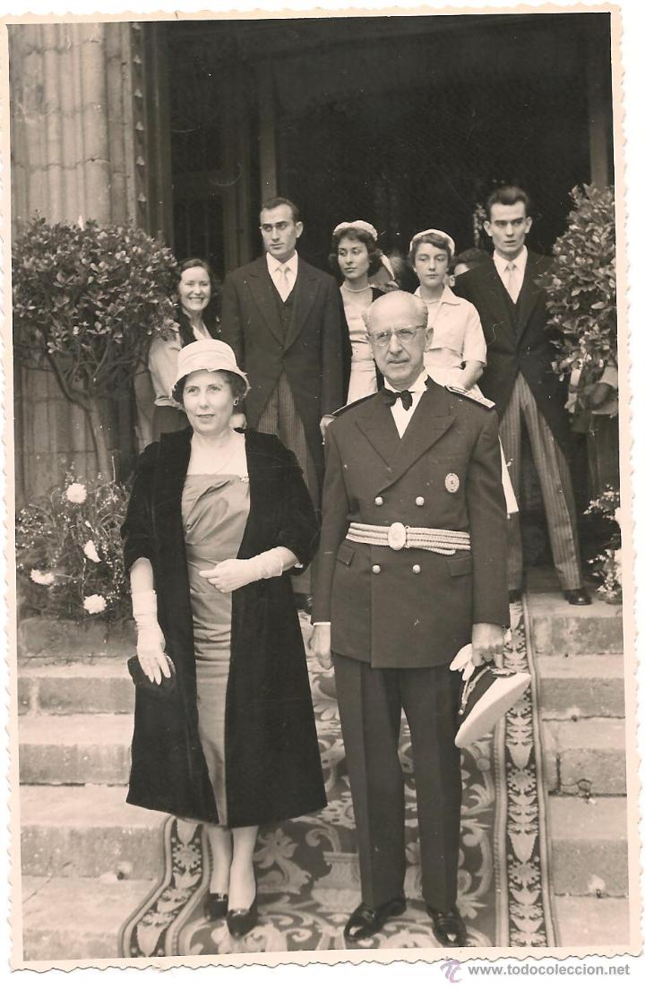Militaria: ALTO MANDATARIO FRANQUISTA EN LOS A&Ntilde;OS 40. ALGUIEN SABE QUI&Eacute;N ES?
