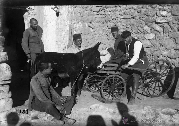 Militaria: FOTOGRAFIA DE CRISTAL NEGATIVO DE MILITARES EN MARRUECOS 1910 APROXIMADAMENTE, MIDE 14,8 X 10 CMS. A