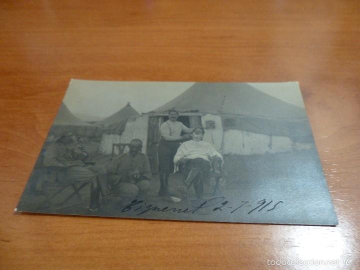 Militaria: oficiales del ejercito espa&ntilde;ol en marruecos, en campamento afeitandose, fechada en 1915