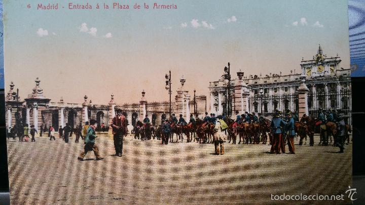 Military Antiques: POSTAL FOTOGRAFIA RELEVO GUARDIA REAL PALACIO REAL DE MADRID