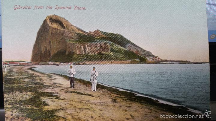 Militaria: POSTAL FOTOGRAFIA MILITARES ESPA&Ntilde;OLES FRENTE AL PE&Ntilde;ON DE GIBRALTAR