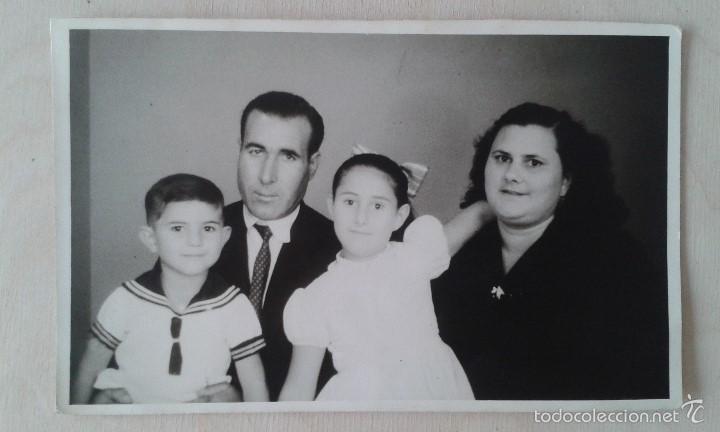 Militaria: Familia en Belo Horizonte ( Brasil ), Agosto de 1959 -- Ni&ntilde;o de Marinero -- 14,3 x 8,8 --