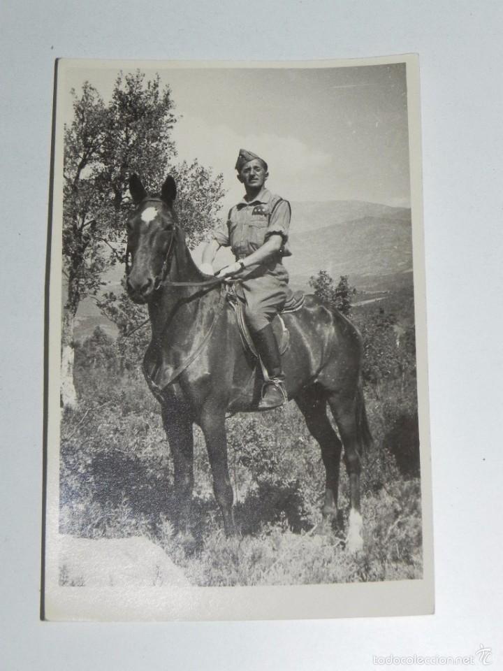 Militaria: FOTOGRAFIA DE CAPITAN PROVISIONAL A CABALLO, FOTO GARCIA CORTES, TETUAN, MIDE 13 X 8,5 CMS.