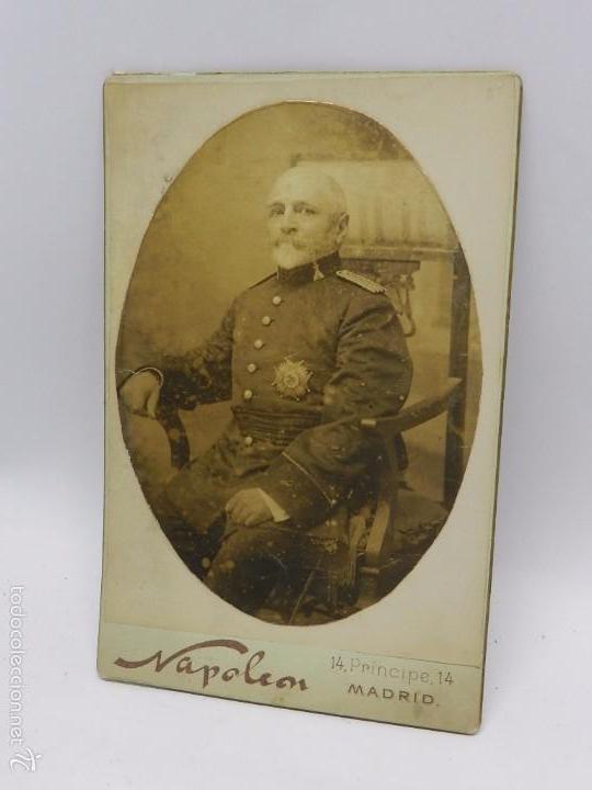 Militaria: FOTOGRAFIA ALBUMINA DE OFICIAL DEL CUERPO DE INGENIEROS, SIGLO XIX, FOTOGRAFIA DE NAPOLEON, CALLE PR