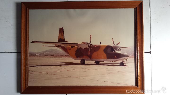 Militaria: ANTIGUO CUADRO CON FOTO AVI&Oacute;N DE TRANSPORTE T 12 AVIOCAR DEL 461 ESCUADR&Oacute;N DE GANDO