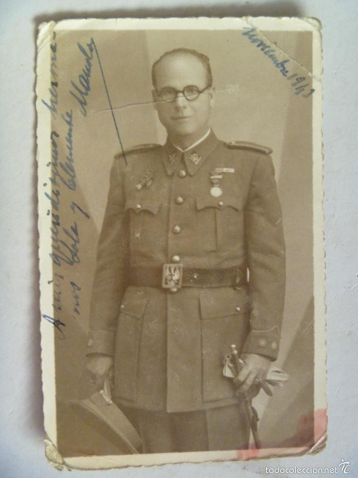 Militaria: CORONEL INFANTERIA, FROFESORADO , CON MEDALLA SUFRIMIENTO PATRIA Y AVANCE ESCALA Y BASTON. 1943