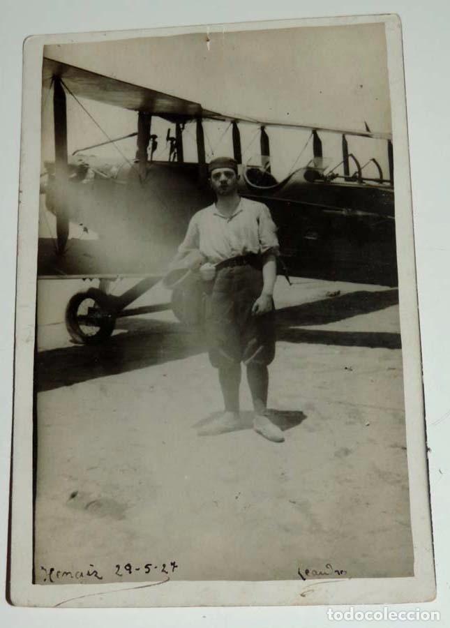 Militaria: FOTOGRAFIA DE AVION, PARECE QUE PONE HERRAIZ 1927, GUERRA DE AFRICA, TAMA&Ntilde;O POSTAL.