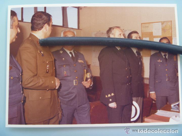Militaria: VISITA CENTRO FOTOGRAFICO BASE AEREA CUATRO VIENTOS OFICIALES: AVANCE ESCALA , EX DIVISION AZUL