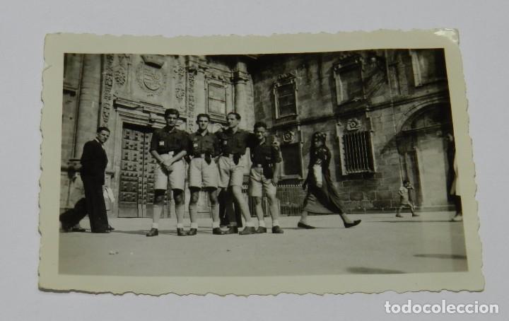 Militaria: FOTOGRAFIA DE MIEMBROS DEL FRENTE DE JUVENTUDES, SANTIAGO DE COMPOSTELA, JULIO DE 1943, FALANGE, MID