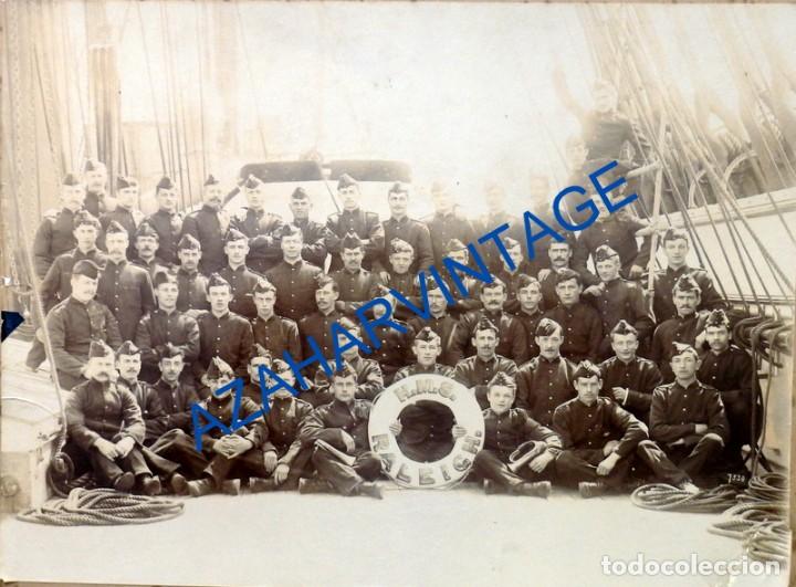 Militaria: ROYAL NAVY, ESPECTACULAR FOTOGRAFIA TRIPULACION H.M.S. RALEIGH, LEER MEDIDAS