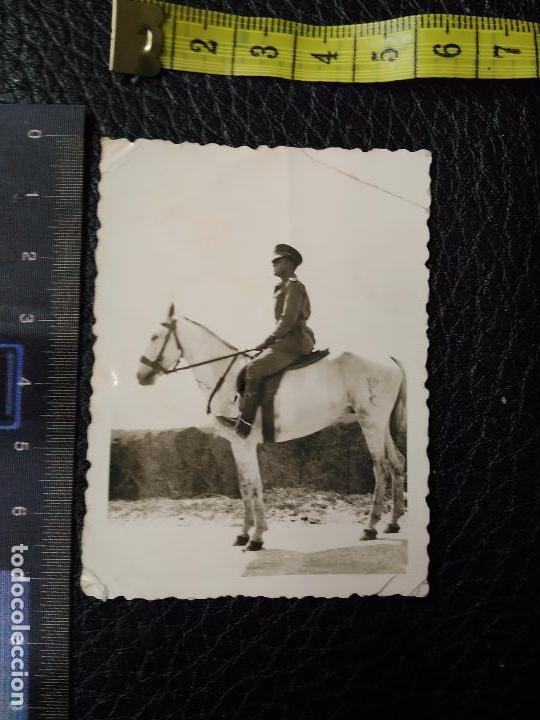 Militaria: Fotograf&iacute;a militar montado en caballo desconozco Rango