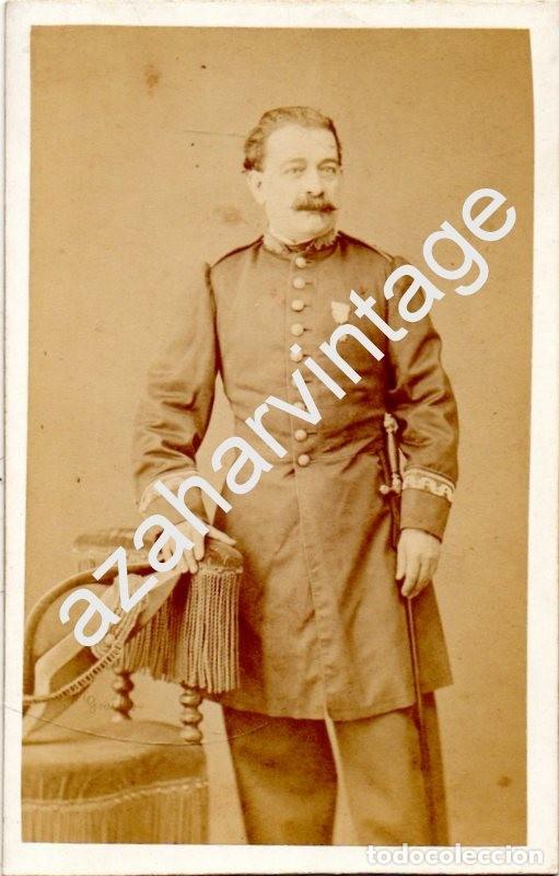 Militaria: PRECIOSA CDV DE UN MILITAR, FOT.JOAQUIN MASSAGUER, GERONA, 62X98MM