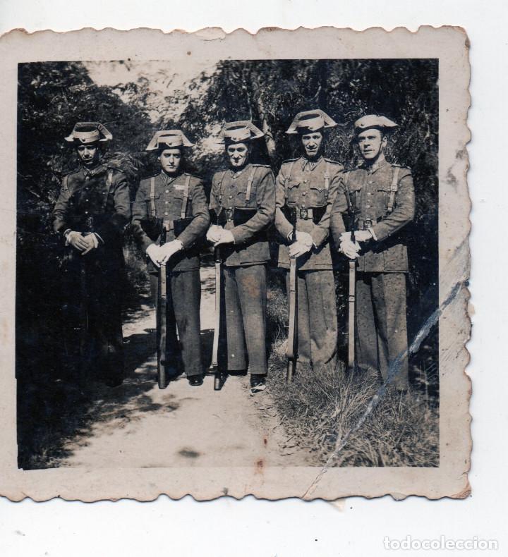 Militaria: Grupo de Guardias Civiles