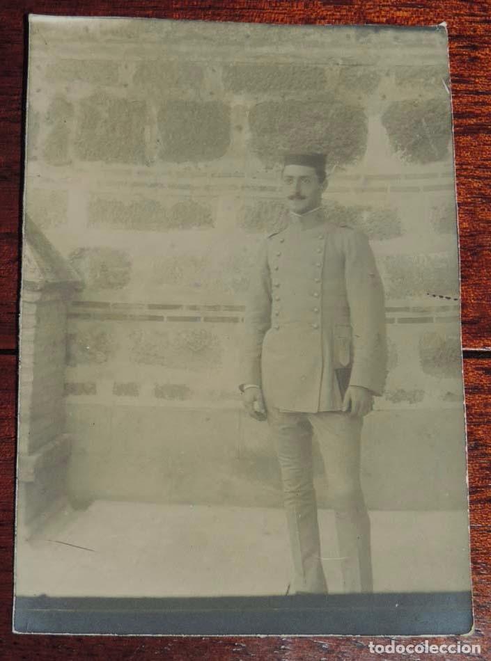 Militaria: FOTOGRAFIA DE CARABINERO, EPOCA DE LA REPUBLICA, MIDE 11,5 X 8 CMS.