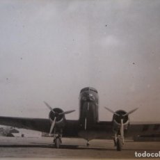 Militaria: FOTOGRAFÍA AVIÓN DC-2 DOUGLAS CAPITÁN VARA DEL REY. SEVILLA TABLADA. Lote 94187565