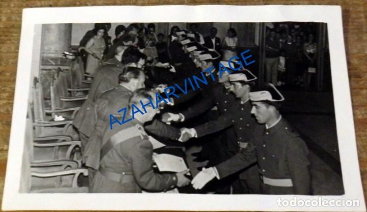 Militaria: ACADEMIA DE LA GUARDIA CIVIL, VALDEMORO , ENTREGA DE DESPACHOS, 140X90MM