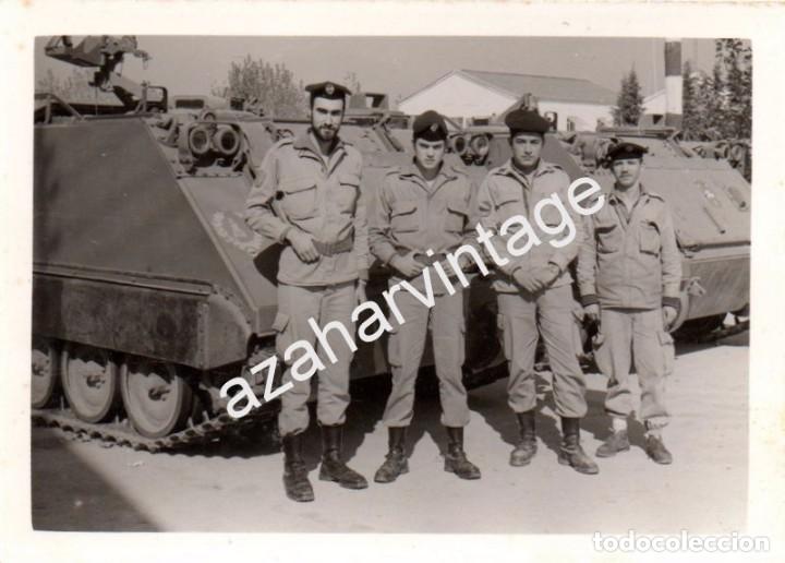 Militaria: ANTIGUA FOTOGRAFIA, SOLDADOS DE LA DIVISION ACORAZADA,105X75MM