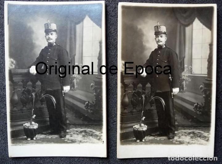 Militaria: (JX-181255)Dos fotografias de soldado de Infanteria Reg n&ordm; 28 , realizada en Fotografia Chinchilla T
