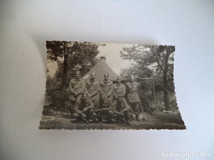 Militaria: Fotografia grupo de soldados.