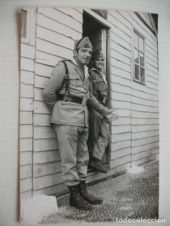 Military Antiques: LA LEGION : FOTO  DE SARGENTO LEGIONARIO CON CHAPIRI . A&Ntilde;OS 60