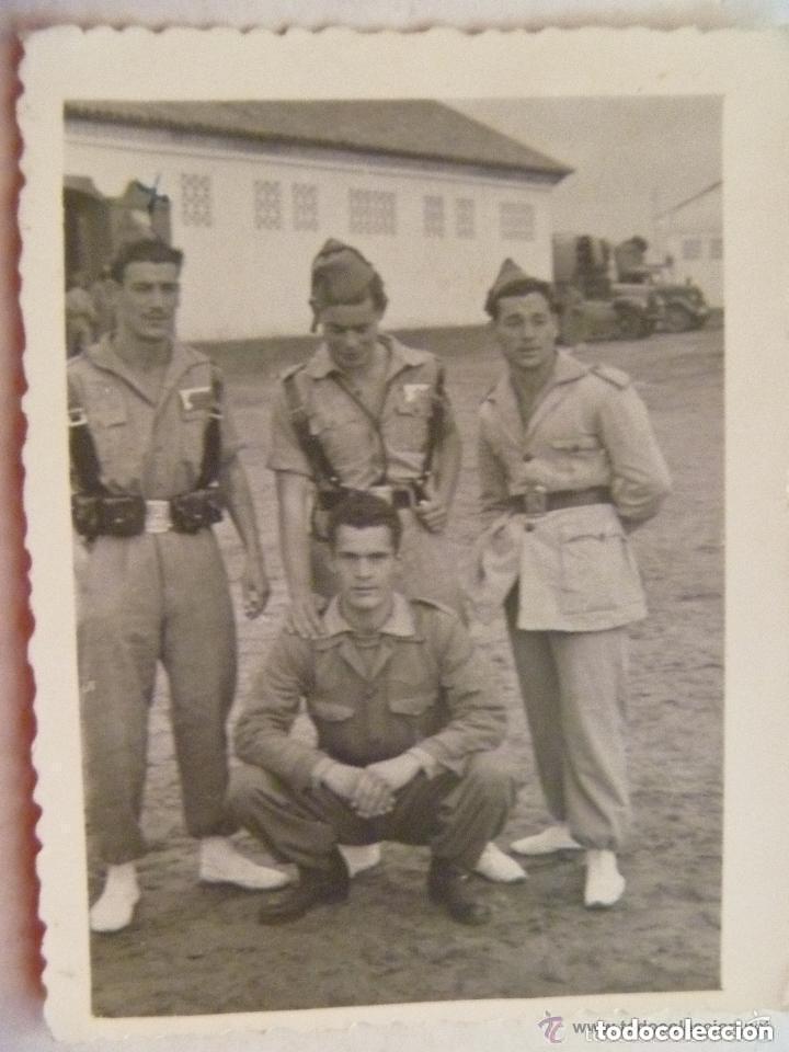 Militaria: LA LEGION : FOTO DE GRUPO DE LEGIONARIOS. KRINCLA (?), 1953.