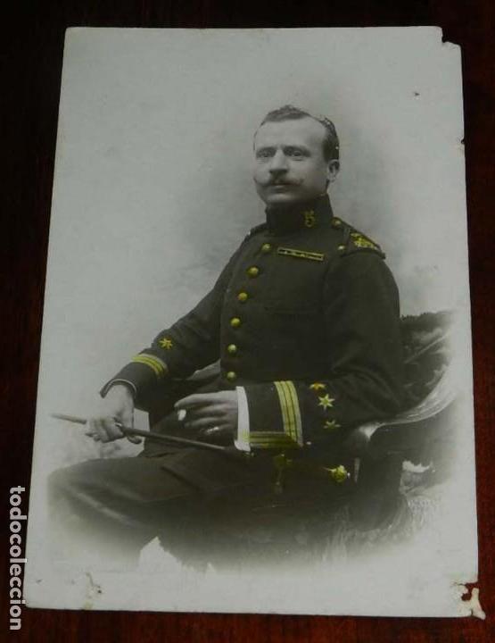 Militaria: FOTOGRAFIA DE CAPITAN DE INFANTERIA DEL REGIMIENTO N&ordm; 5 COVADONGA, EPOCA ALFONSO XIII, TAMA&Ntilde;O POSTAL