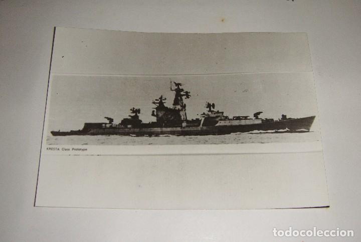 Militaria: Fotograf&iacute;a de tema militar. El crucero lanza-misiles KRESTA.