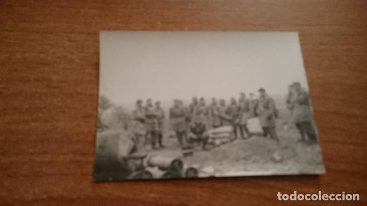 Militaria: FOTO GRUPO DE SOLDADOS CON ARMAMENTO