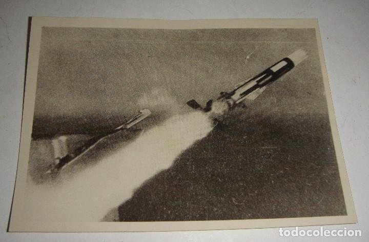 Militaria: Fotograf&iacute;a de tema militar. Misil SU-AI naval. SEA DART.